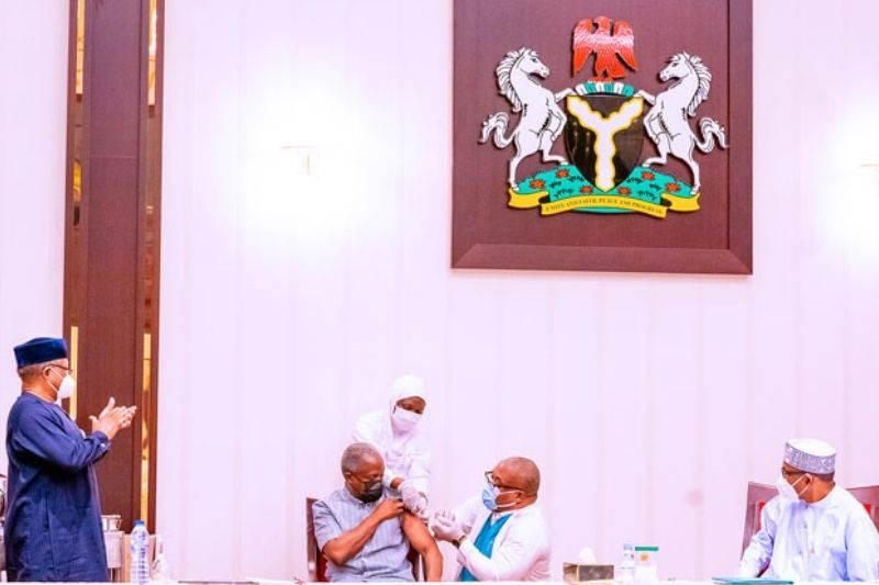 Buhari, Osinbajo receive COVID-19 vaccine jabs live