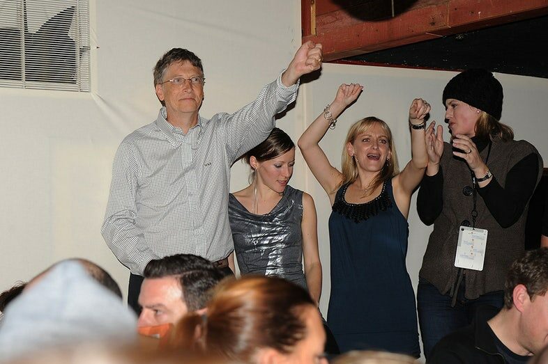 Social media users approves of wild partying Bill Gates