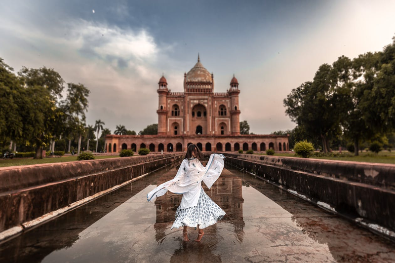 10 Amazing Places To Visit In Delhi
