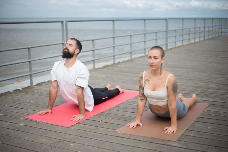 6 Reasons Why You Should Begin Stretching Your Body Regularly