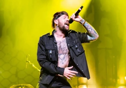 Beartooth Caleb Shomo - A Decade-Long Struggle with Identity and Addiction