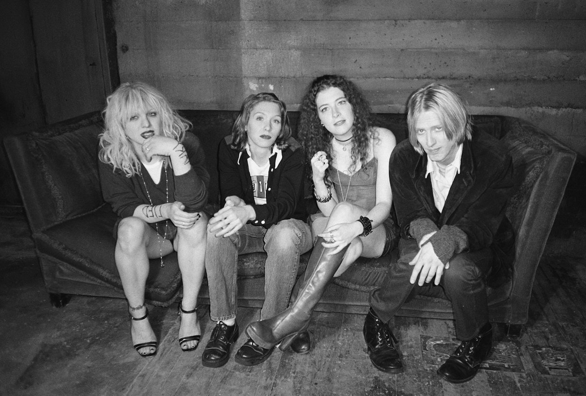 Former Hole Drummer Puts Kurt - A Piece of Grunge History