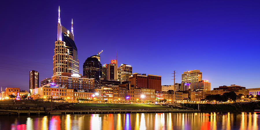 Nashville Tennessee music city downtown skyline