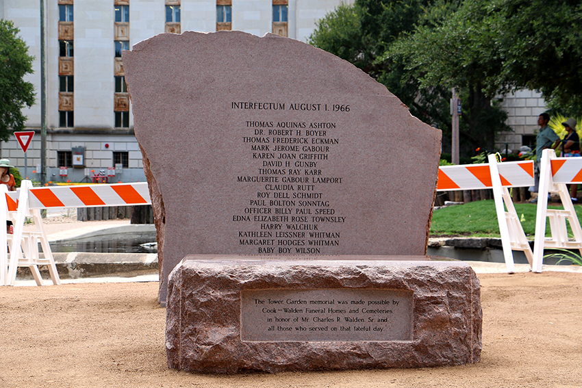 Memorial for Austin yogurt shop murder victims