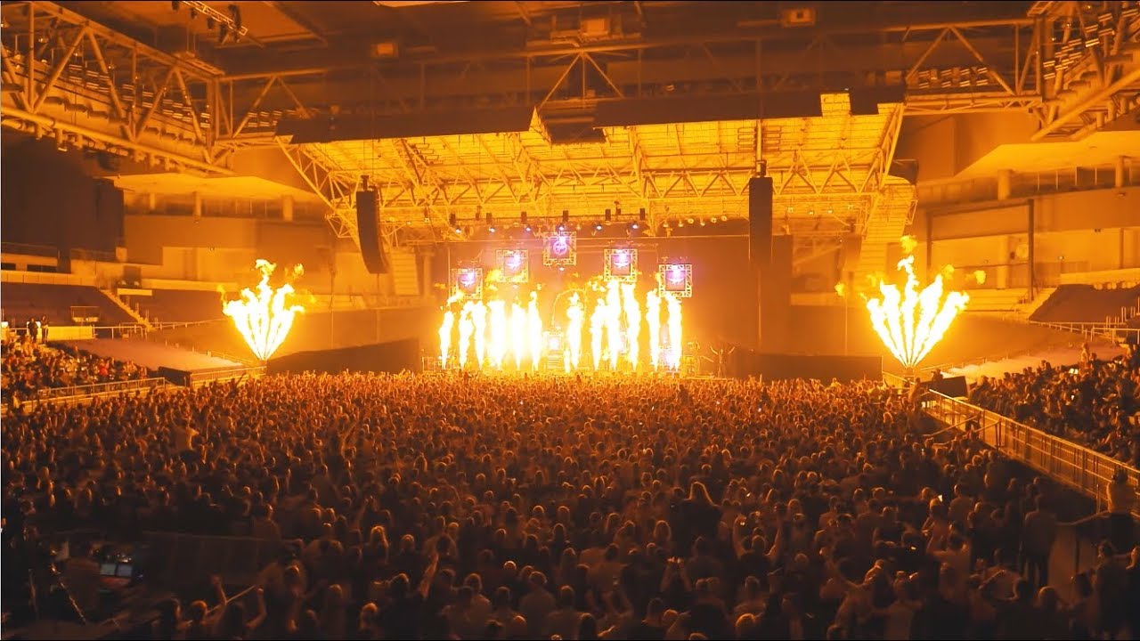 Peking Duk performing at Australian music festival