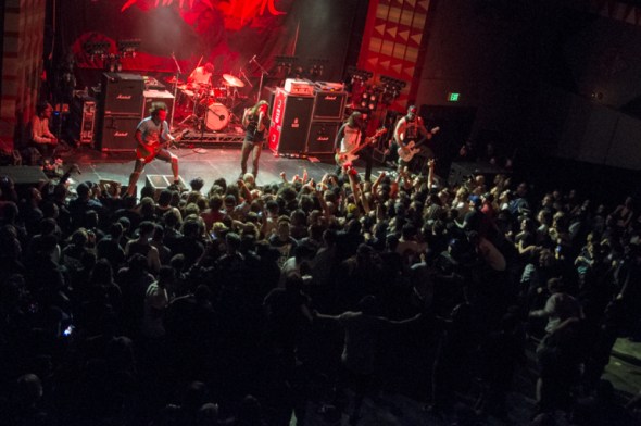 Metalcore concert audience at Beartooth show