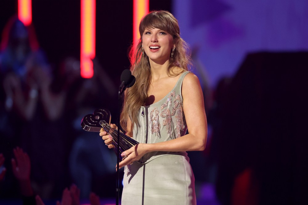 Taylor Swift performing at recent concert event