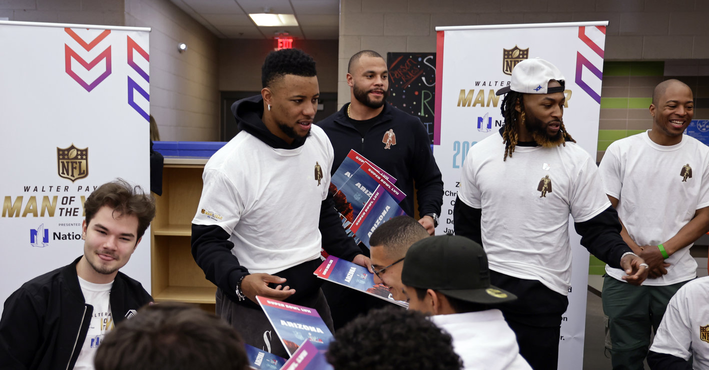 NFL players and community showing support