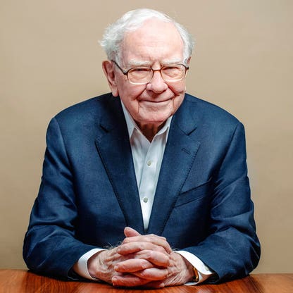 Warren Buffett speaking at event