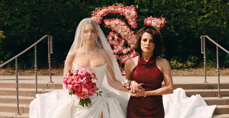 Intense dramatic scene from Euphoria season 3 on HBO