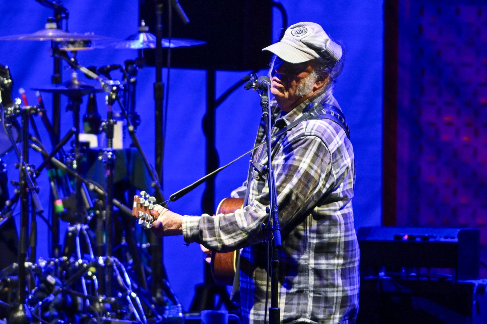Neil Young - February's Shocking Tour Cancellation