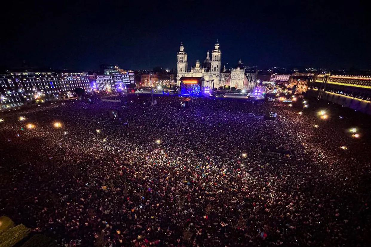 Regional Mexican music festival audience