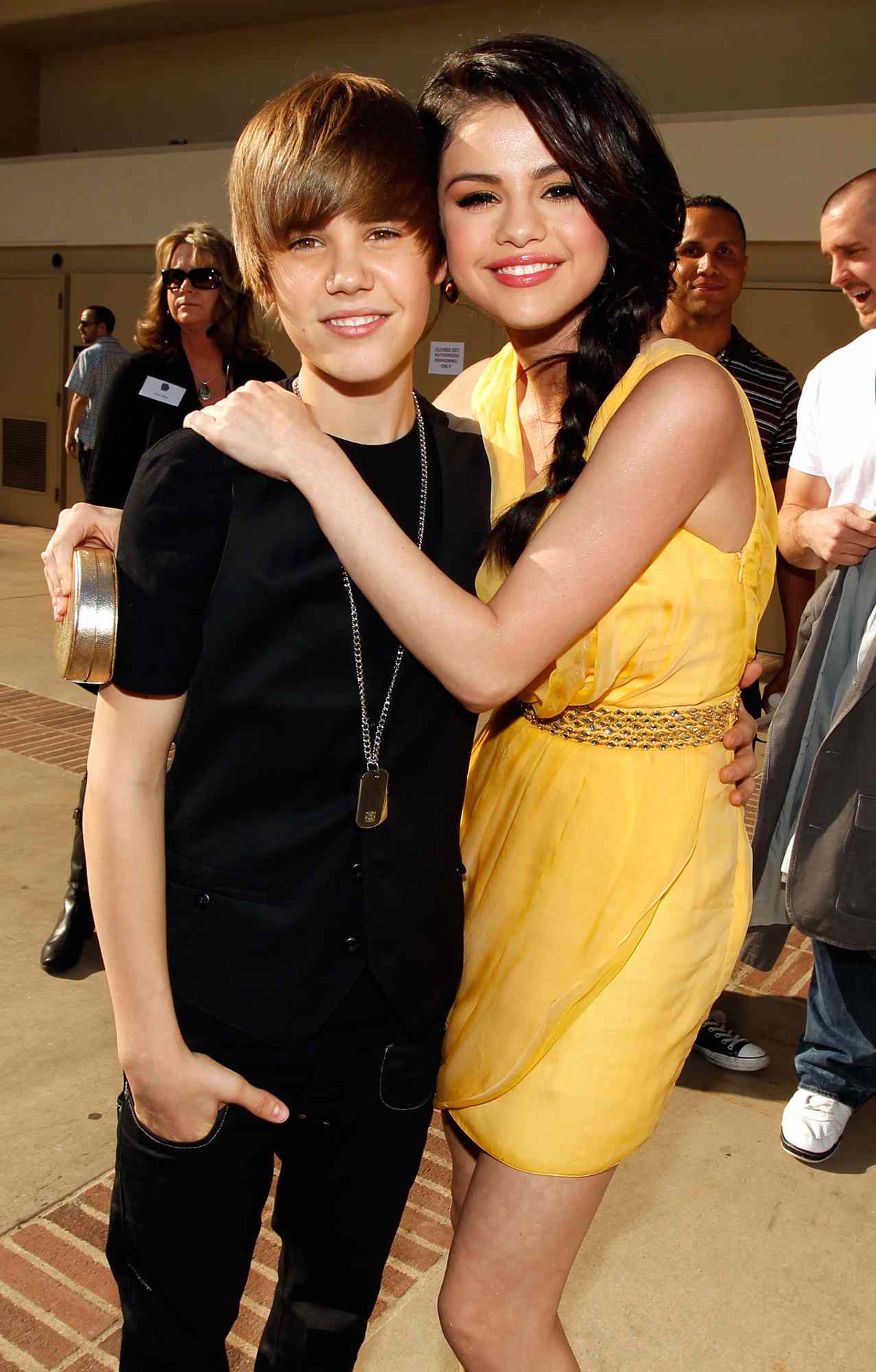Justin Bieber Dating History - How Jelena Met and Went Public (2010 Vanity Fair Photos)