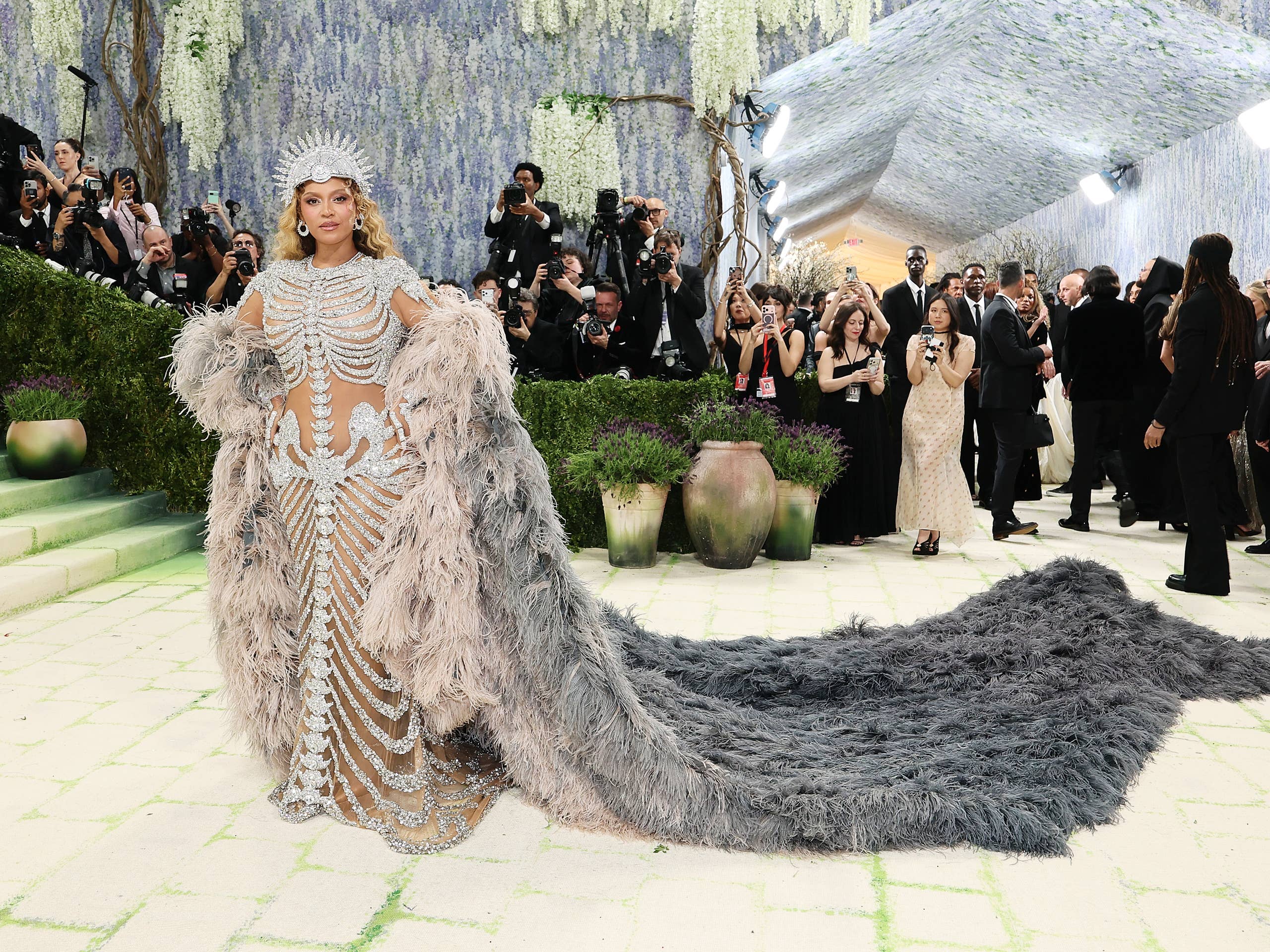 Met Gala 2026 red carpet celebrity fashion moments
