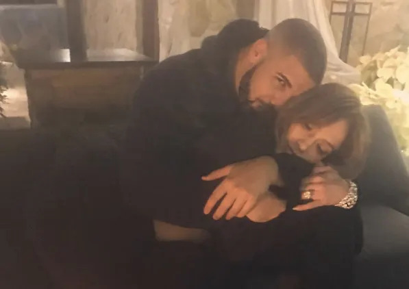 Drake Dating History - Jennifer Lopez (December 2016)