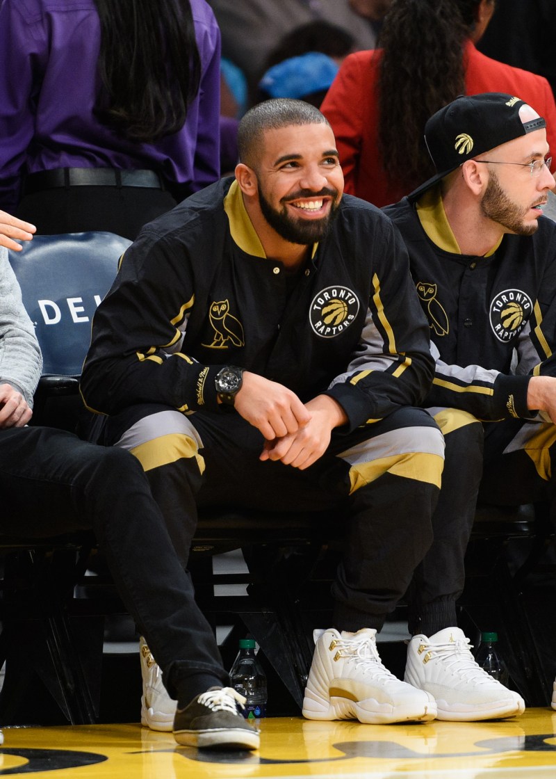 Stylish NBA courtside fashion and game day outfits