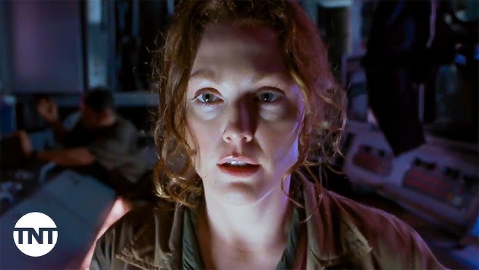 Julianne Moore in The Lost World Jurassic Park