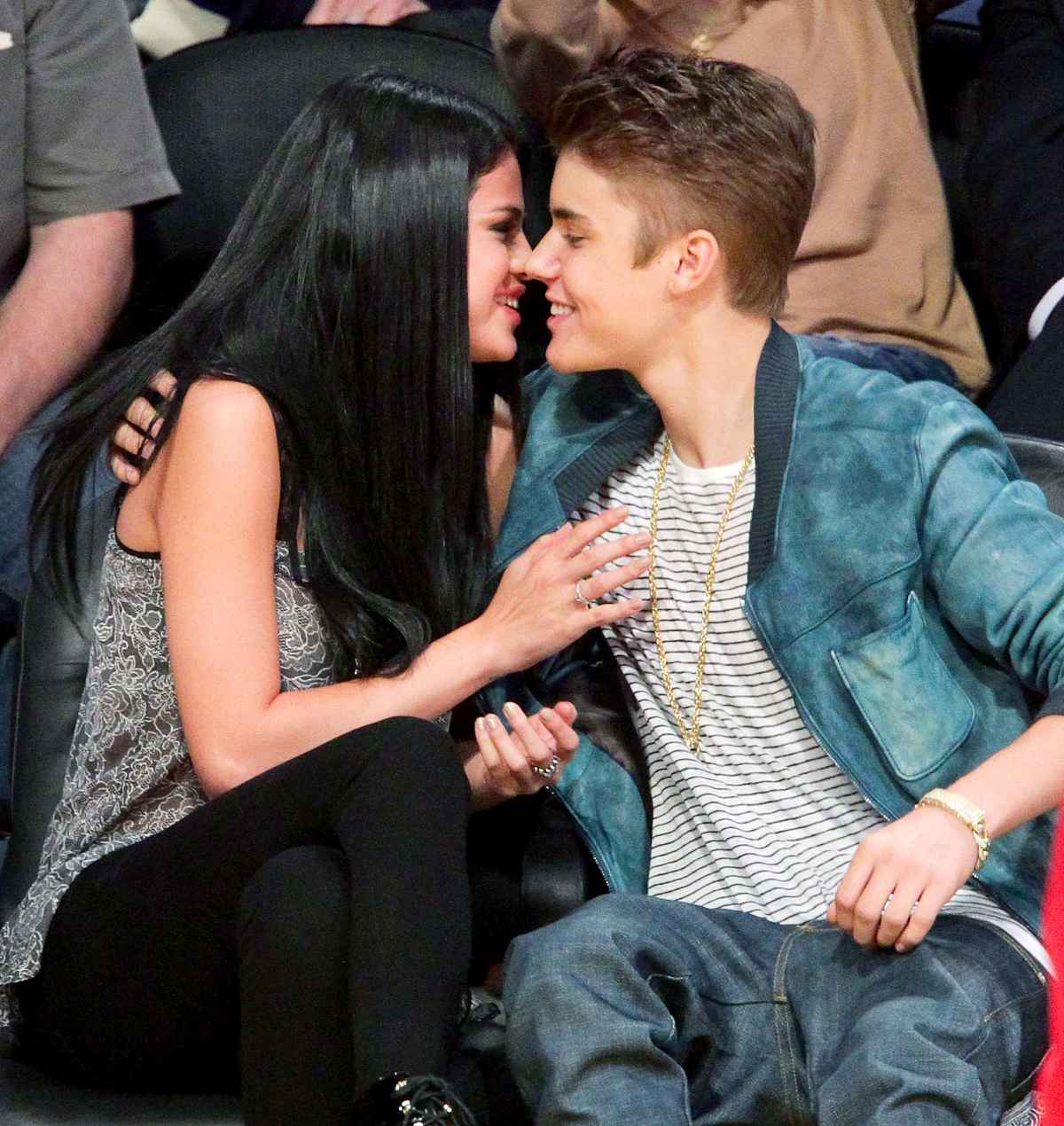 Justin Bieber Dating History - Justin Bieber's Relationship Timeline