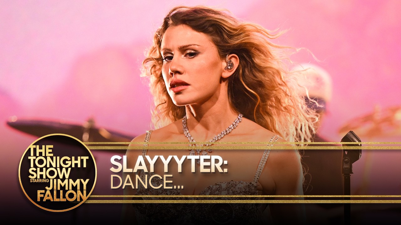 Slayyyter performing on The Tonight Show Starring Jimmy Fallon stage