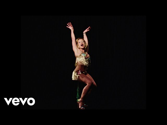 Slayyyter performing in her DANCE music video