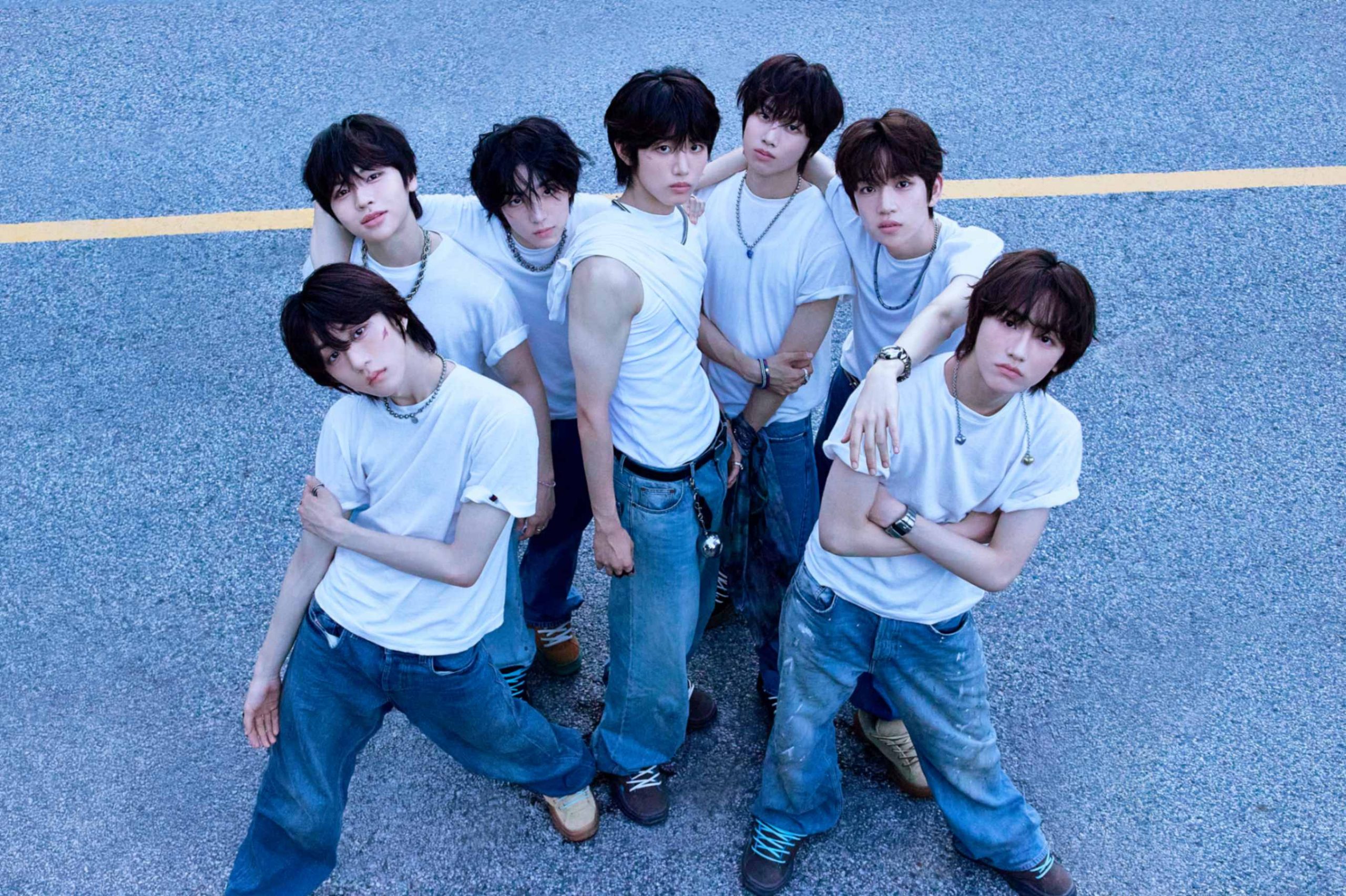 IDID K-pop group official debut photo
