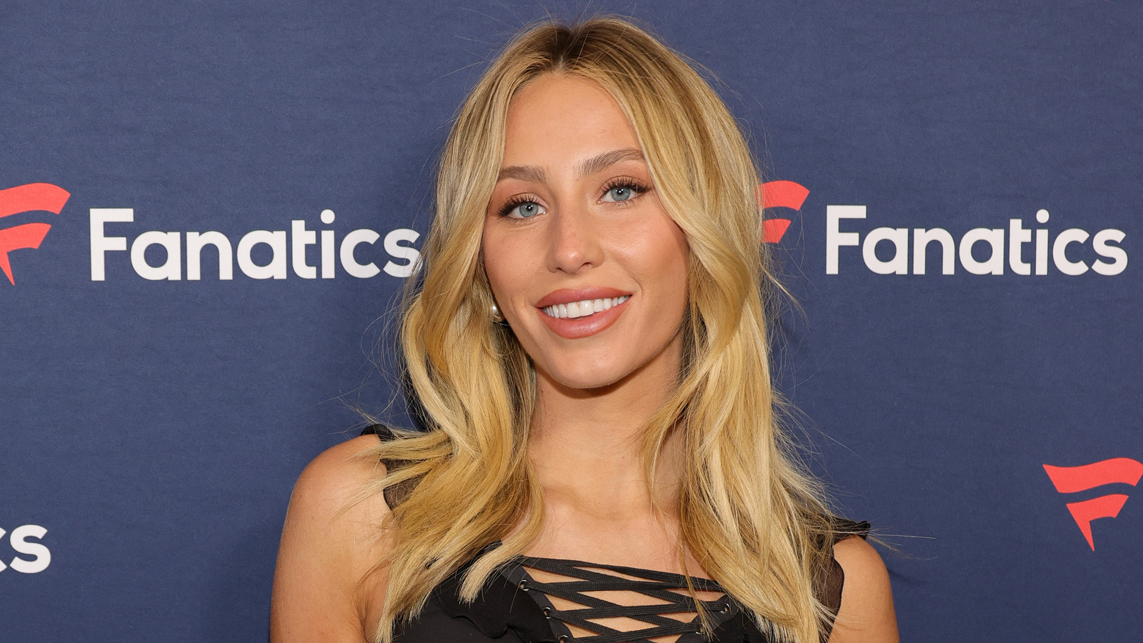Alix Earle - The Evolution of Social Media Stars