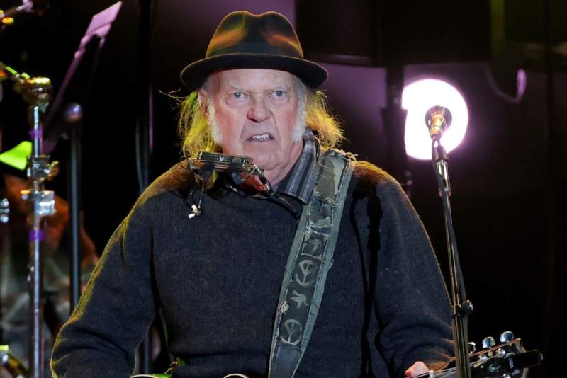 Neil Young - The Surprise Return That Nobody Saw Coming