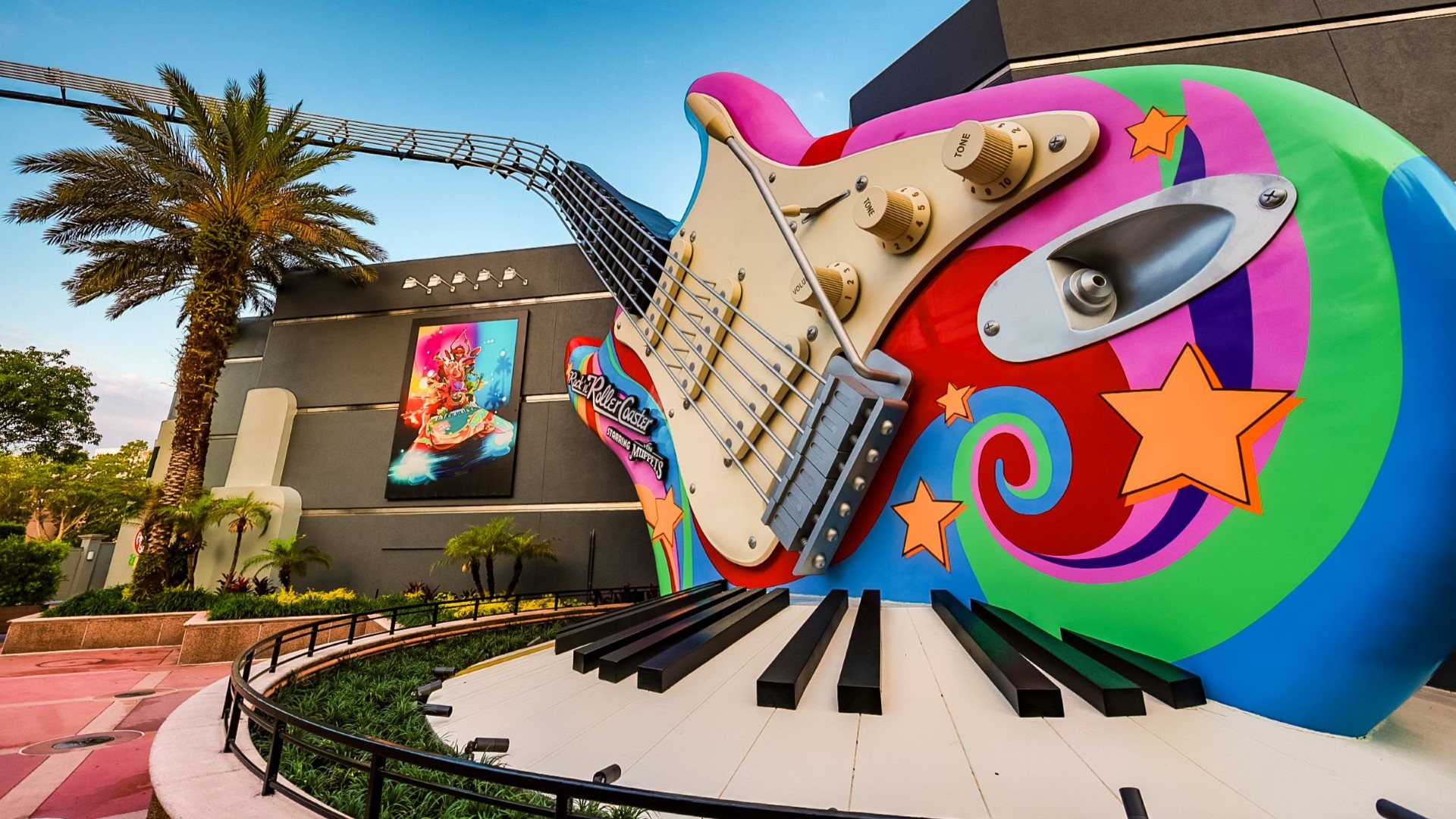 Electric Mayhem Rocks Disney World - The Ultimate Disney Experience