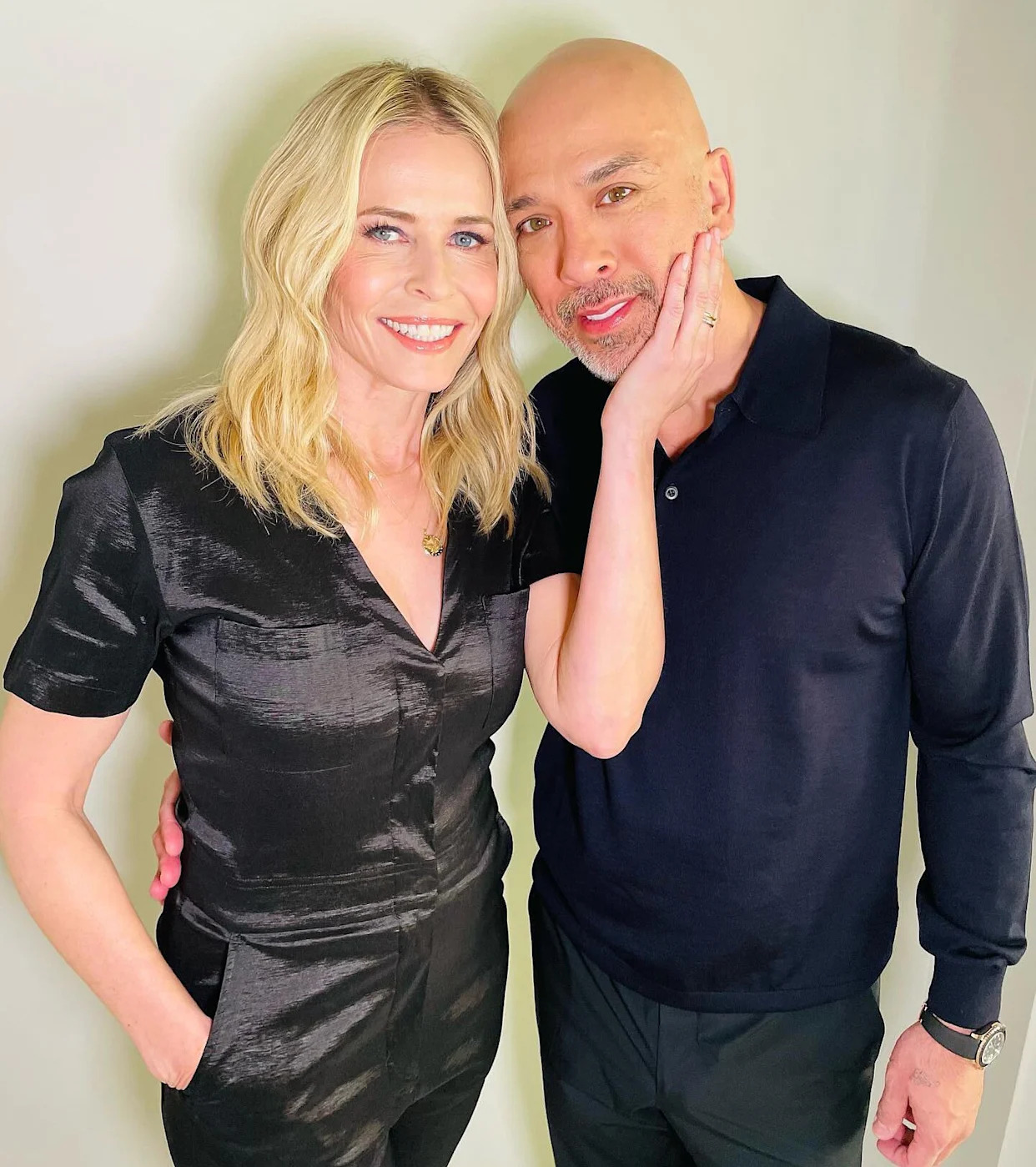 Chelsea Handler Calls Out Modern - What Relationship Experts Say