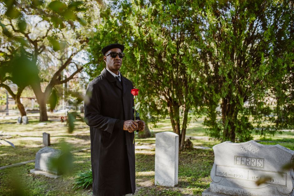 Drake Pays Heartfelt Tribute to - A Producer Who Redefined a Sound