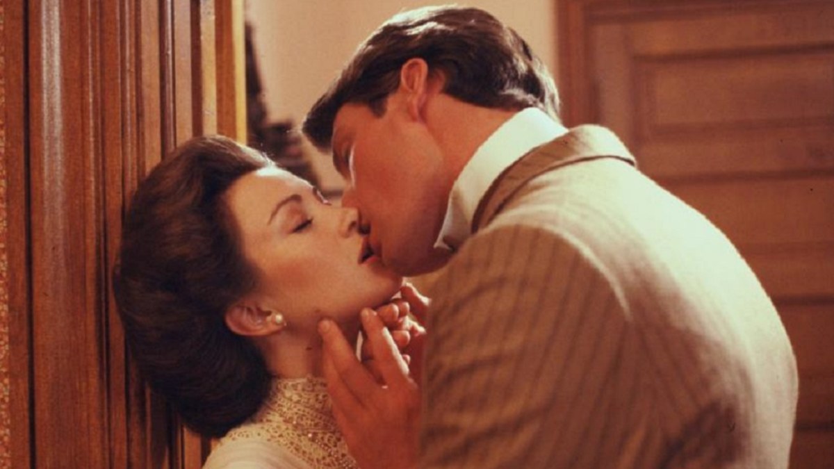 Jane Seymour Love Story Continues - A Three-Year Love Story