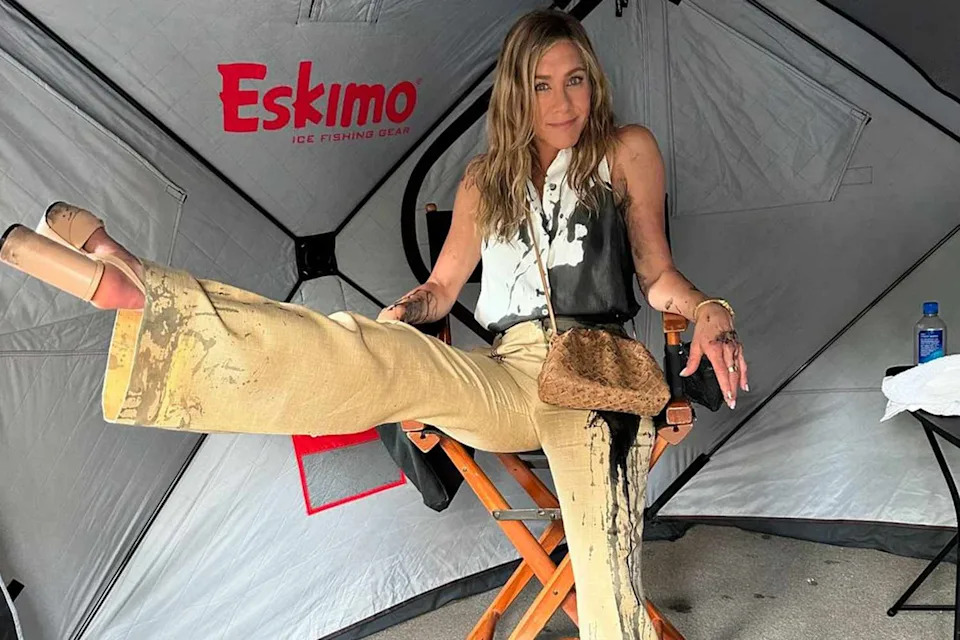 Jennifer Aniston - Behind the Scenes Dynamics