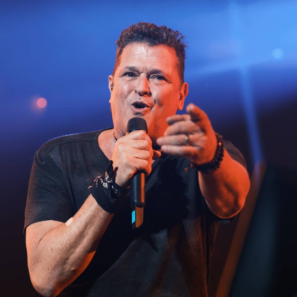 Carlos Vives and Silvestre Dangond - Colombia Takes the World Stage Early