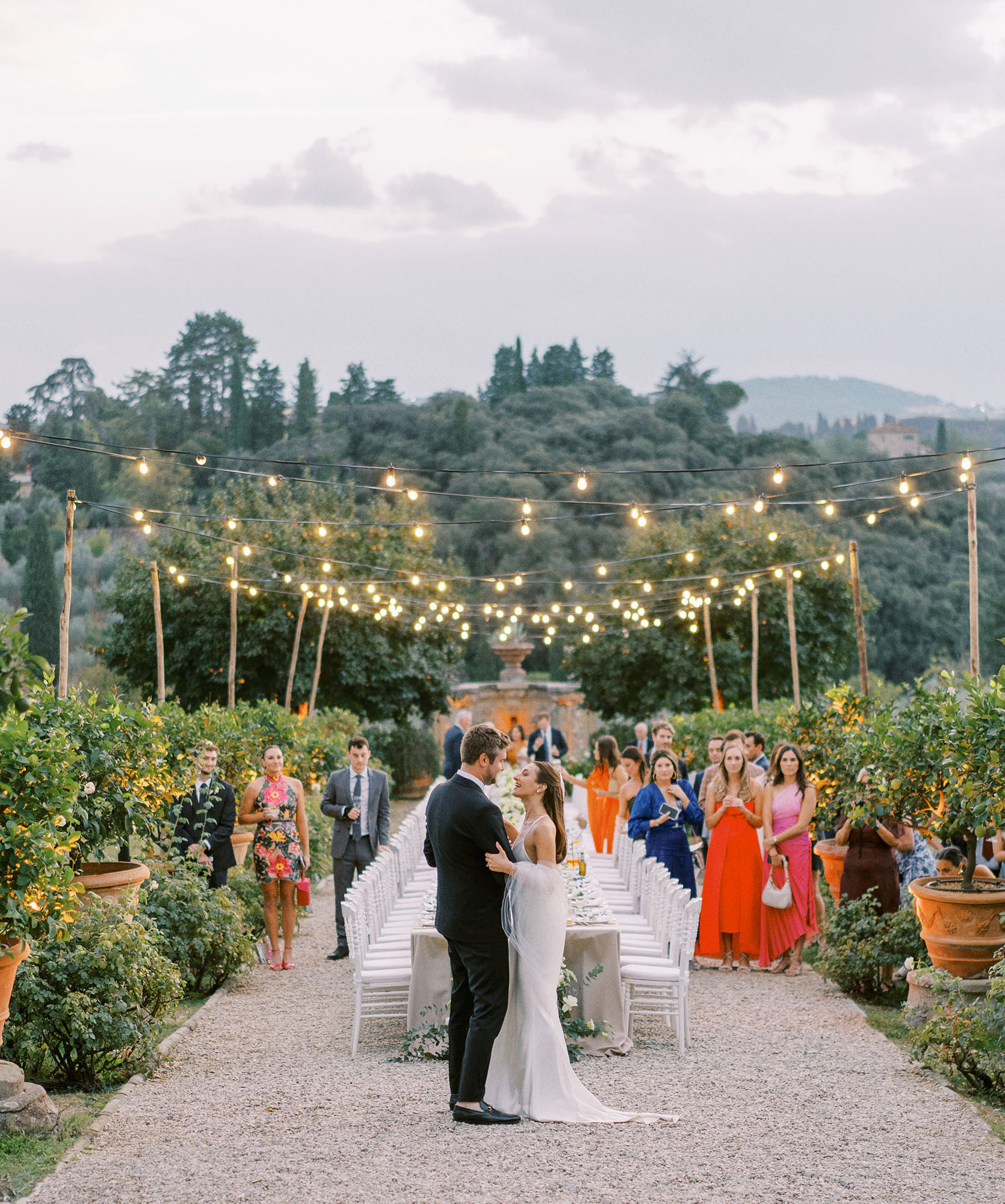 Elegant outdoor wedding celebration in Italian countryside