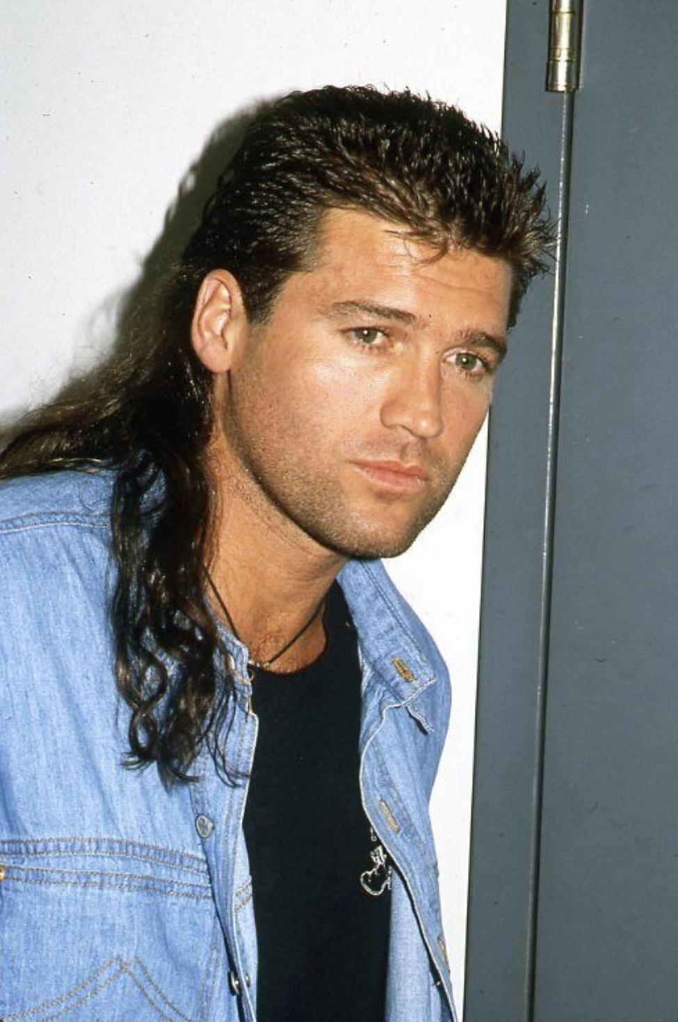 Billy Ray Cyrus - Early Life and Background