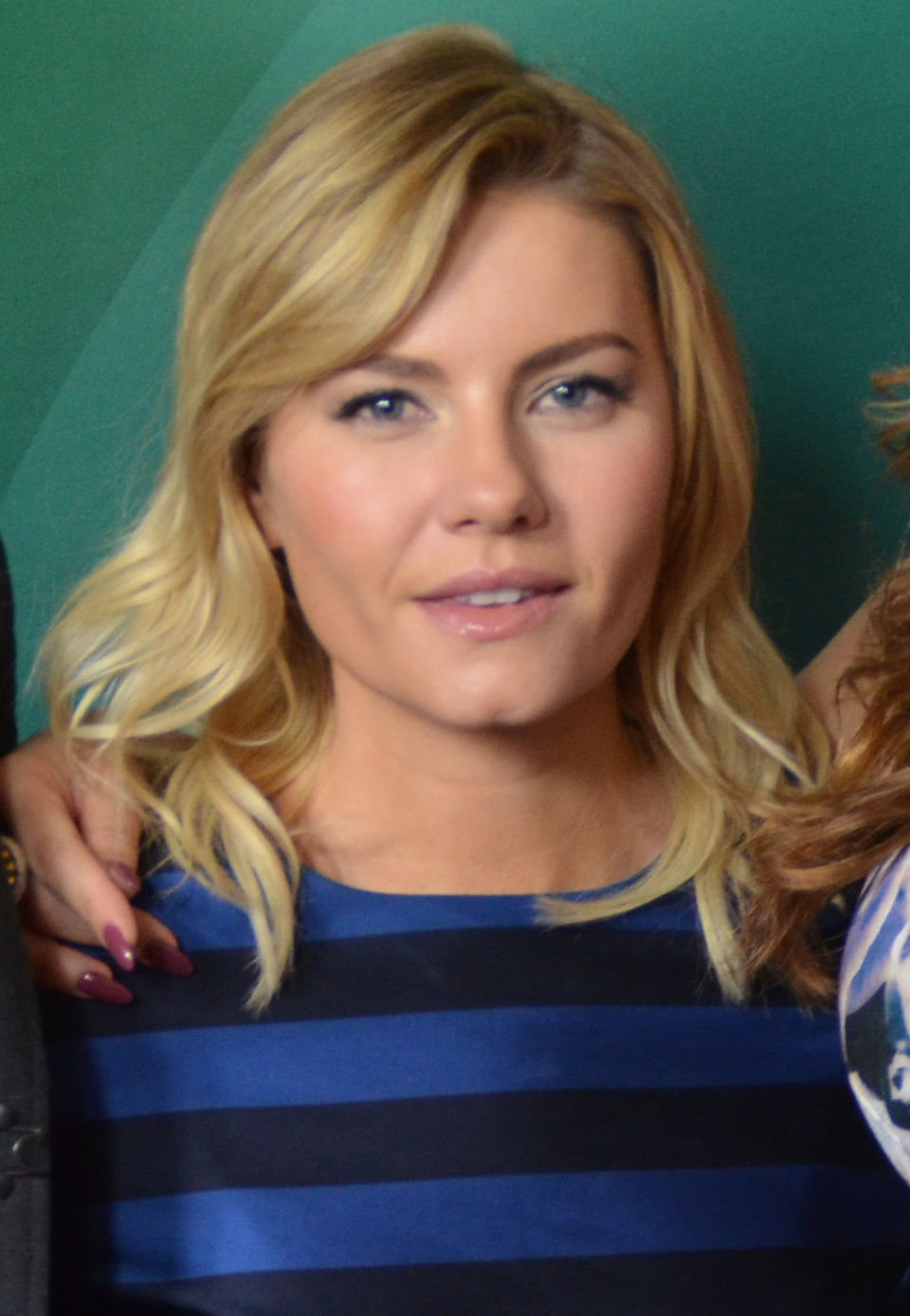 Elisha Cuthbert Opens Up About Why She Walked Away From Hollywood for Four Years