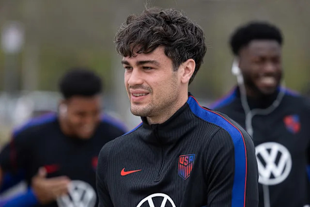 Gio Reyna training with the US Men's National Team