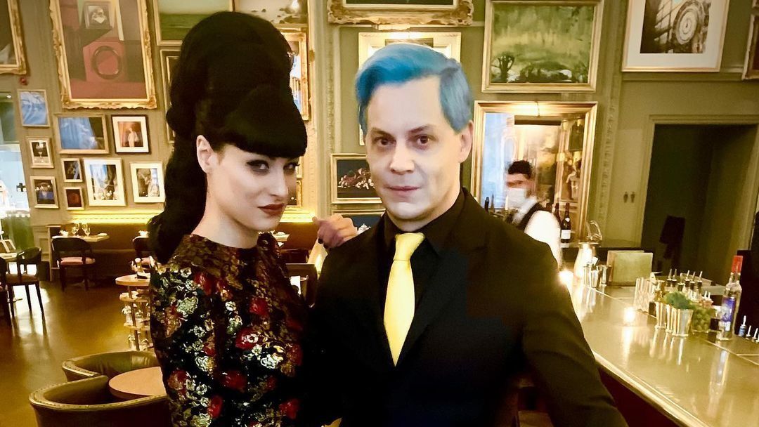 Jack White and Olivia Jean - How They Met and Fell in Love