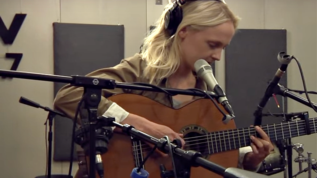 Laura Marling in recording studio setting