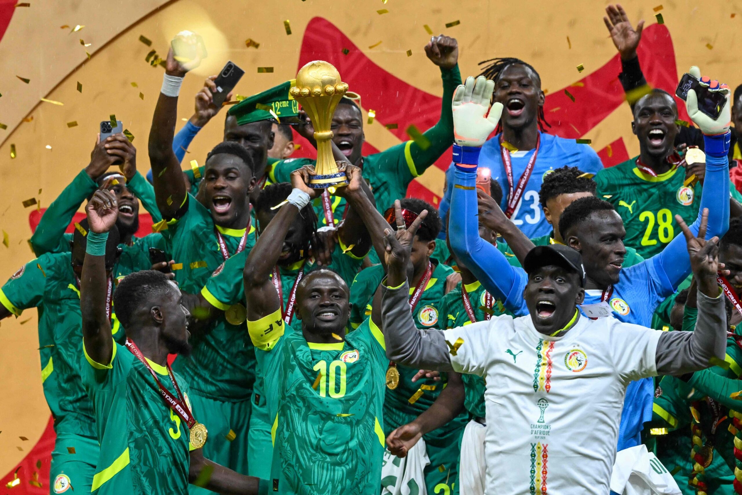 Senegal football team - Lifting the Trophy at Last