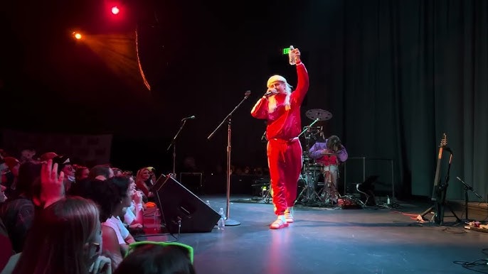 Oliver Tree on stage in his signature look