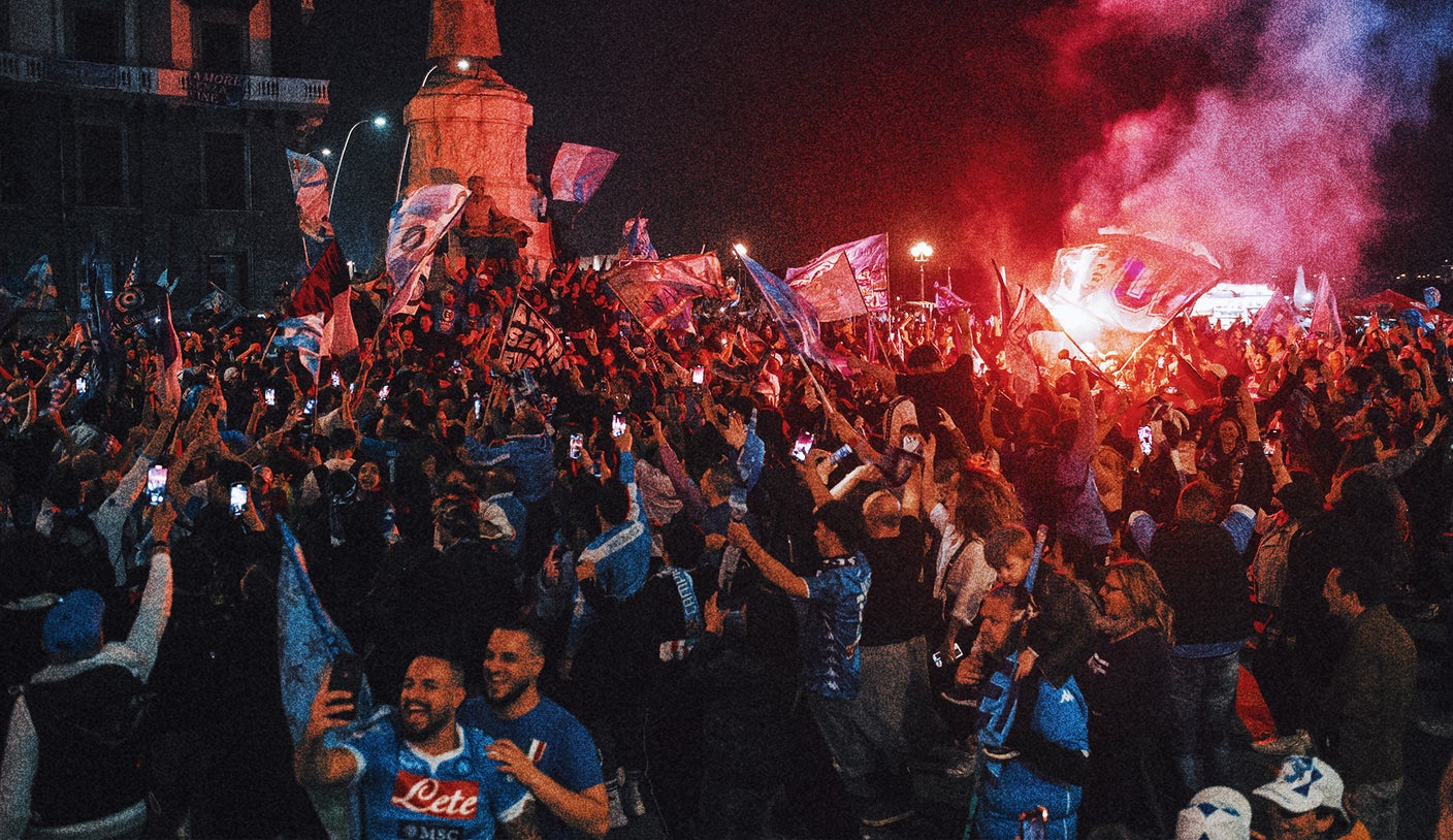 Napoli players celebrating Serie A victory