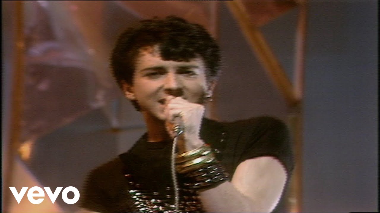 Soft Cell performing Tainted Love in the 1980s