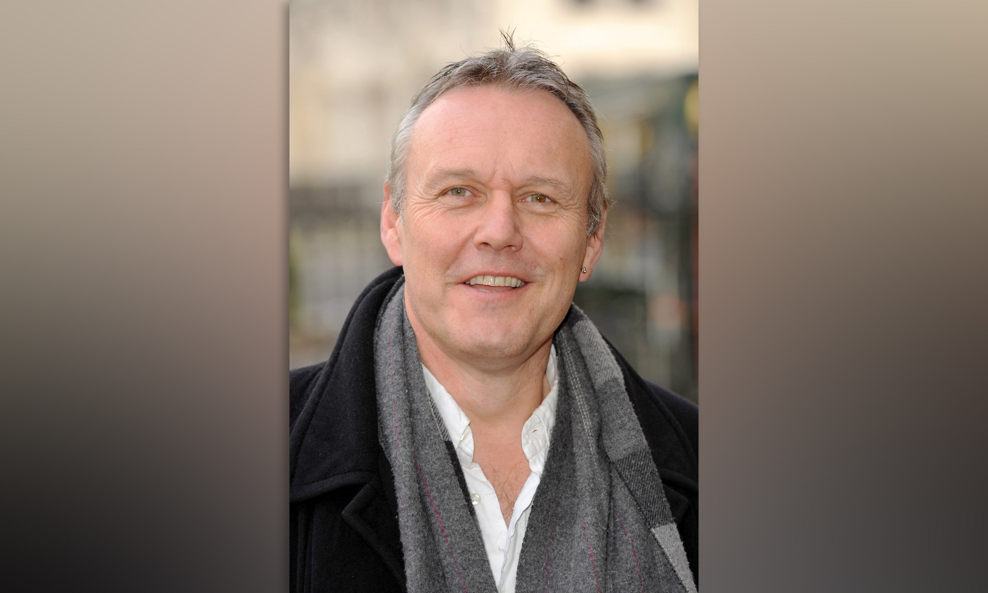 Anthony Stewart Head Dies at - The Coffee Couple That Made Him Famous
