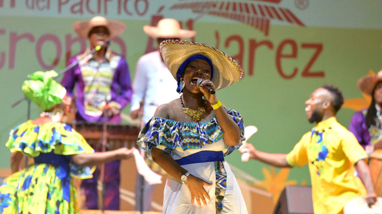 Colombian Music Royalty Gathers at - The Conversation That Had Everyone Talking