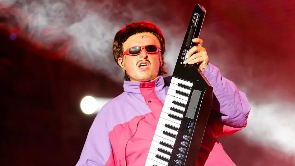 Oliver Tree Final Gift - The Helicopter Crash That Shook the Music World