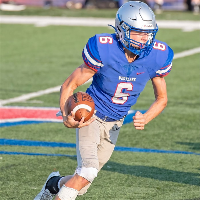 Jack Brady playing high school football