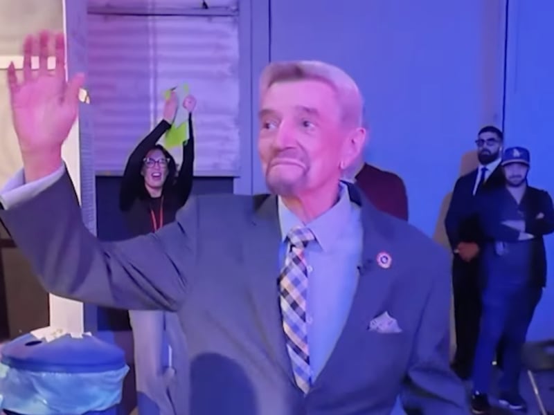 Tom Dreesen appearing on The Tonight Show