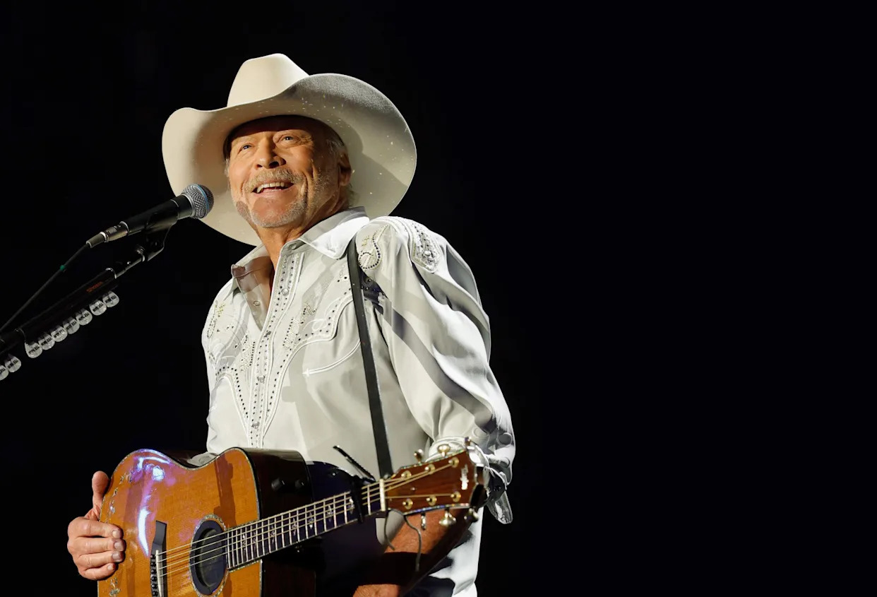 Alan Jackson country - Why the Catalogue Outlasts the Concert
