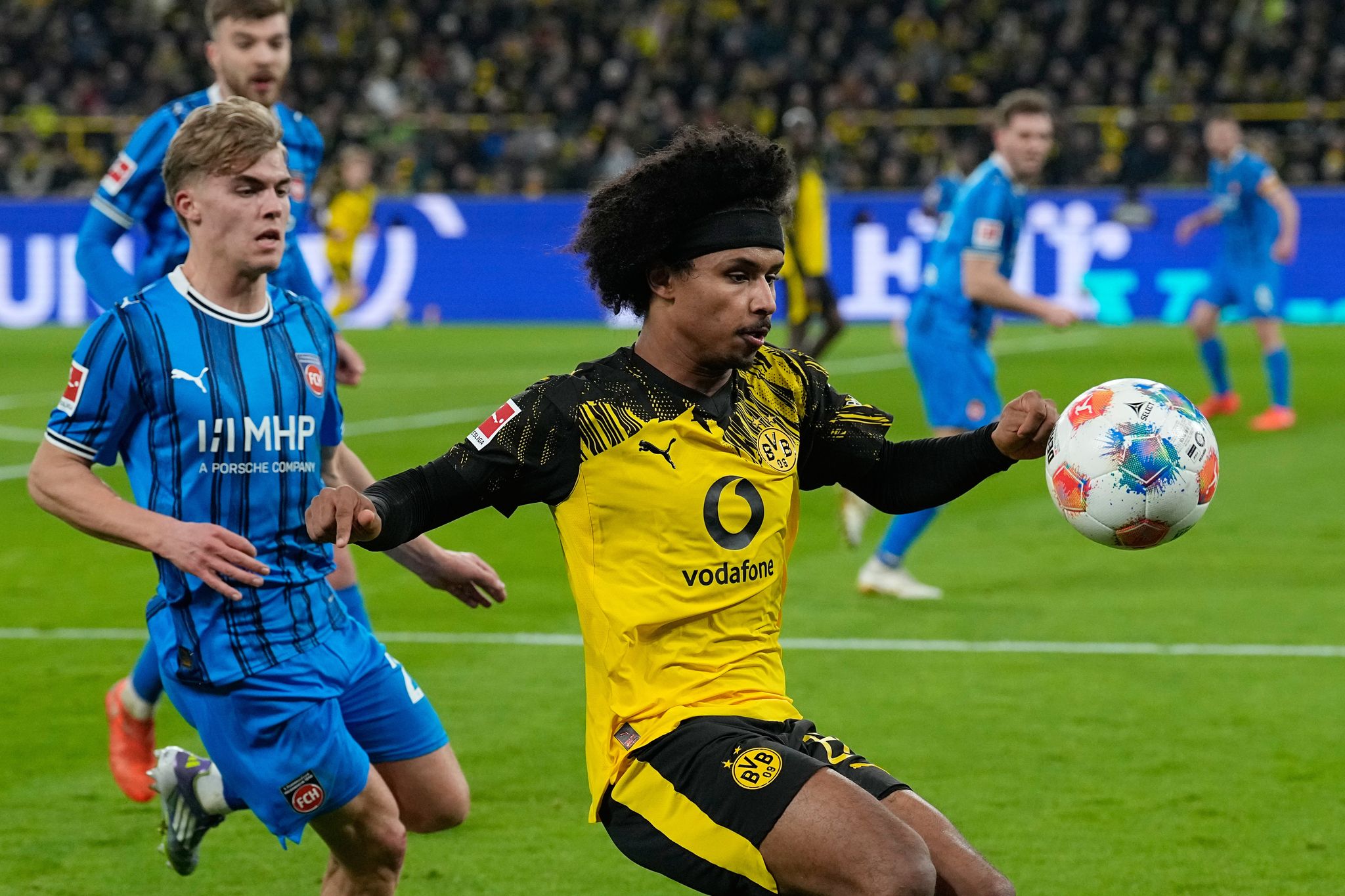 Karim Adeyemi to Barcelona - Laporta Makes It Official in Dallas